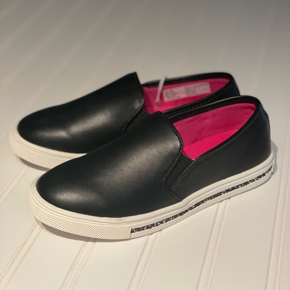 Girls Black and White Slip on Shoe Sneaker Size 3 Memory Foam Loafer Glitter NEW